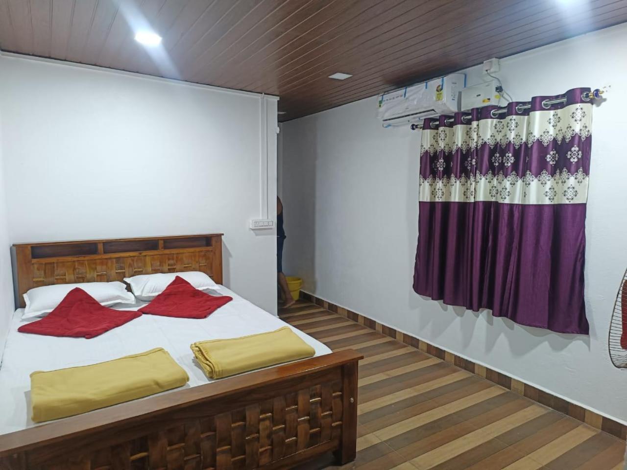 White Sand Beach Stay Resort Kumta Eksteriør bilde