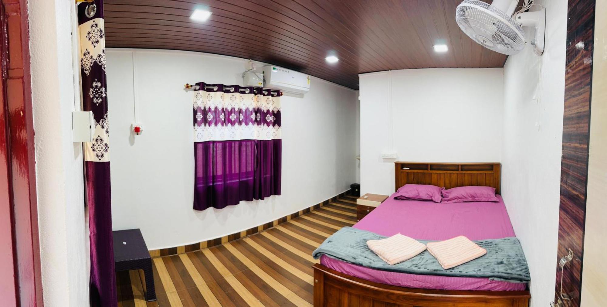 White Sand Beach Stay Resort Kumta Eksteriør bilde