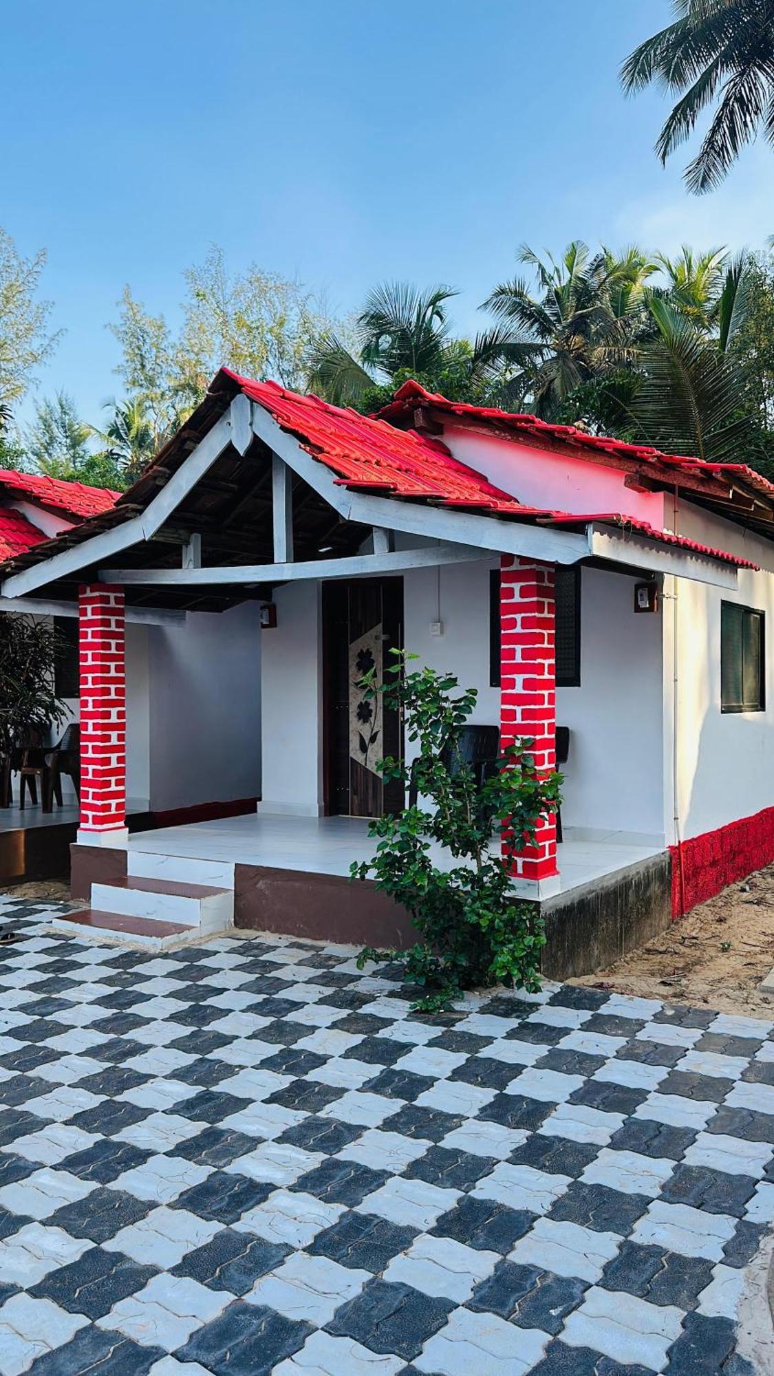 White Sand Beach Stay Resort Kumta Eksteriør bilde